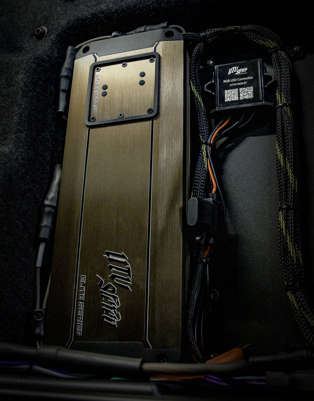 Elite Series 1600W 5-Channel Amplifier | UTVS-E1600.5D