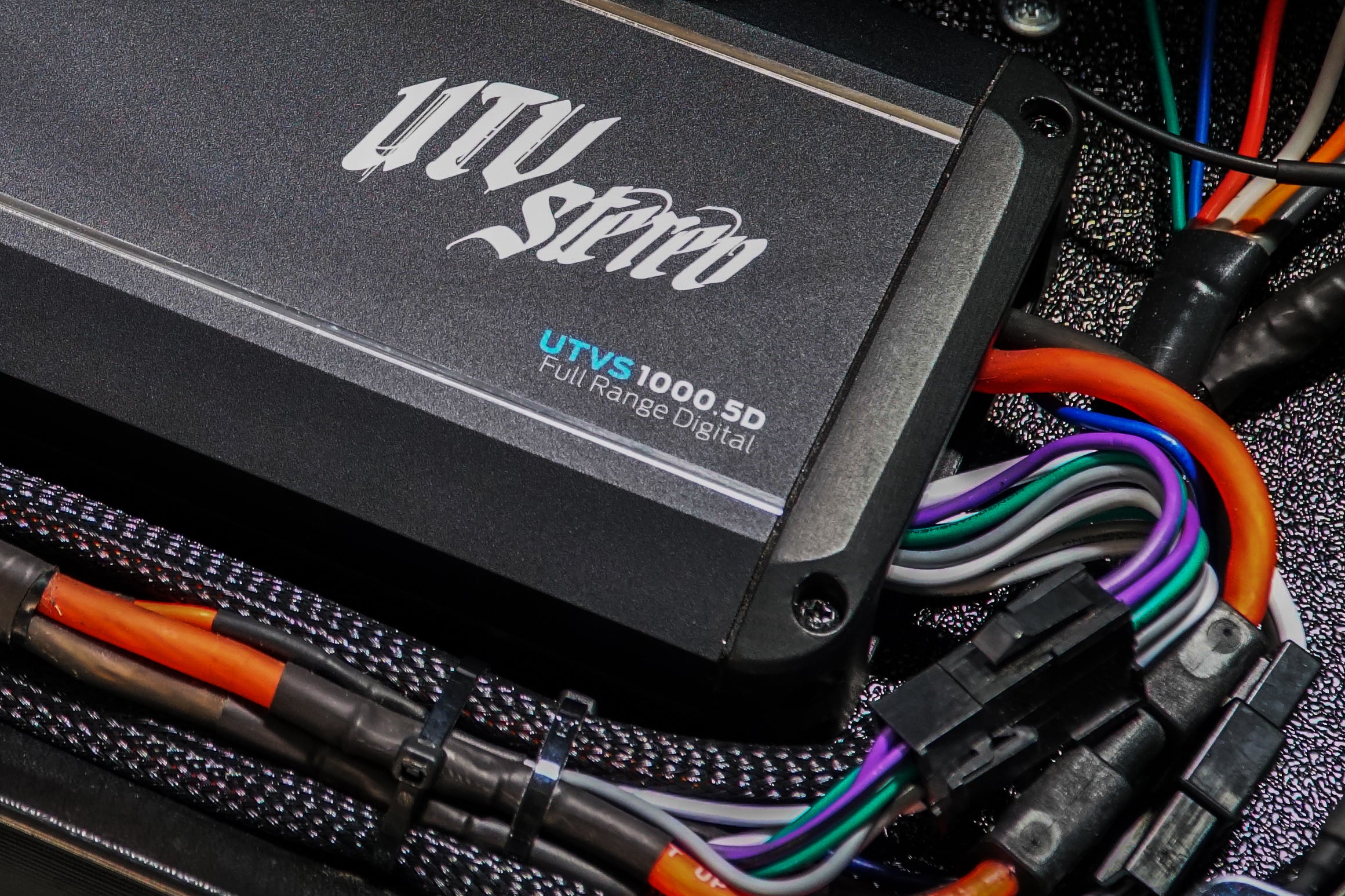Edited_RZR_Triple_Amp_Mount_Wi