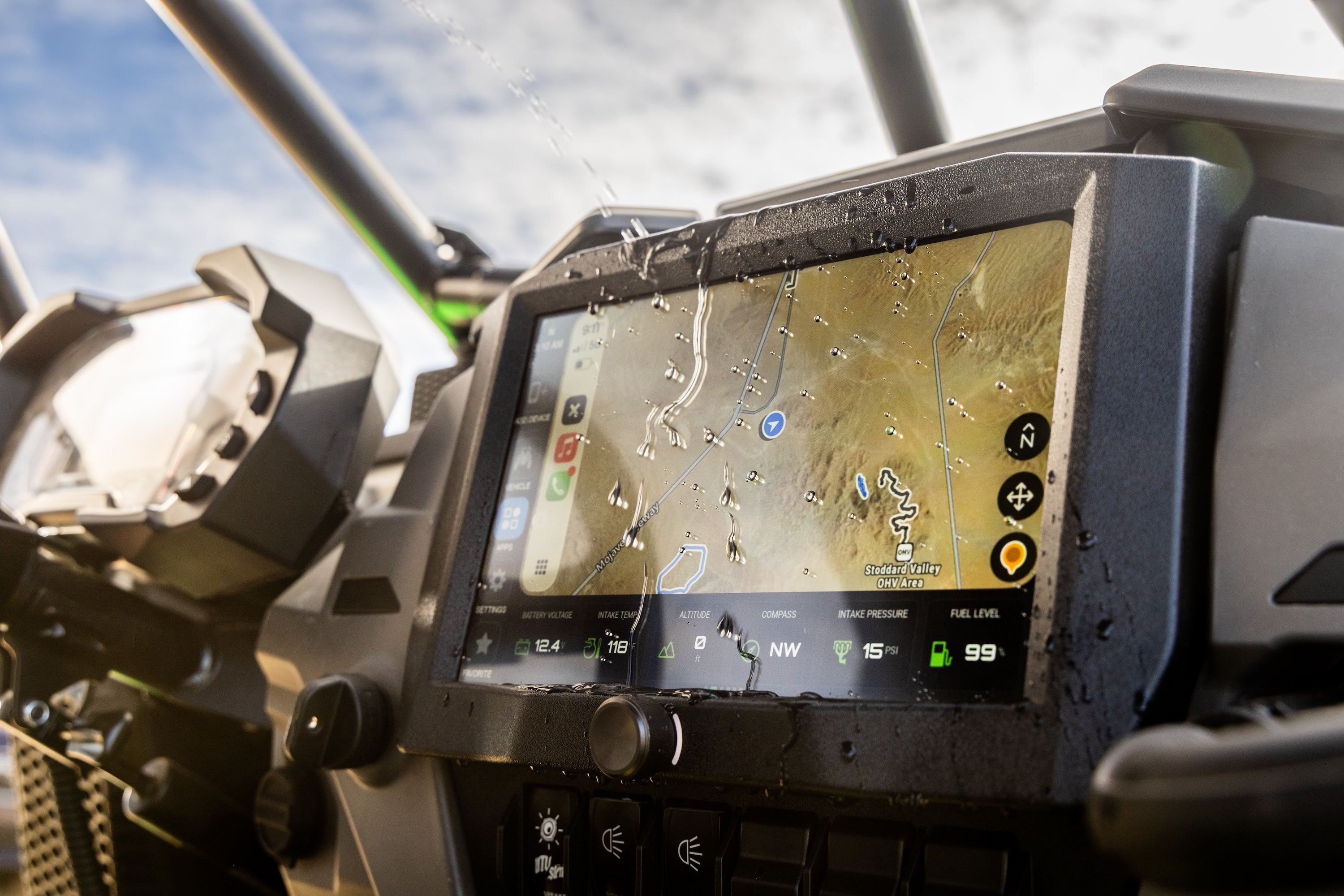 Polaris_RZR_Pro_S_ HORIZON XTR MFD wet